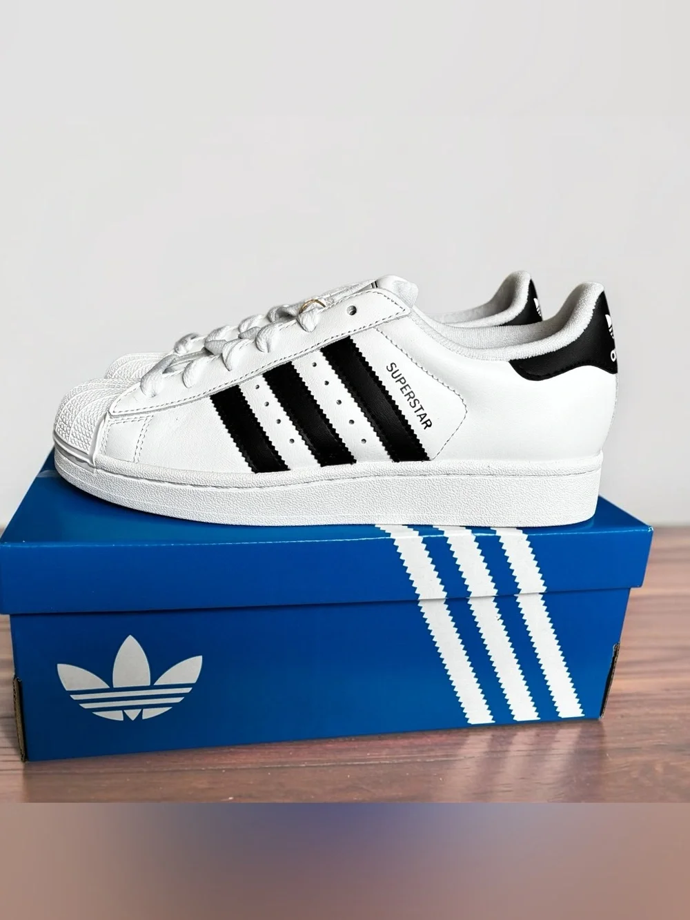 Adidas SUPERSTAR II Size 6.5Y (Fits Sz 7.5Women) Cloud White/Core Black NEW